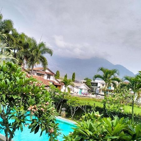 Hotel Augusta Garut Exteriér fotografie