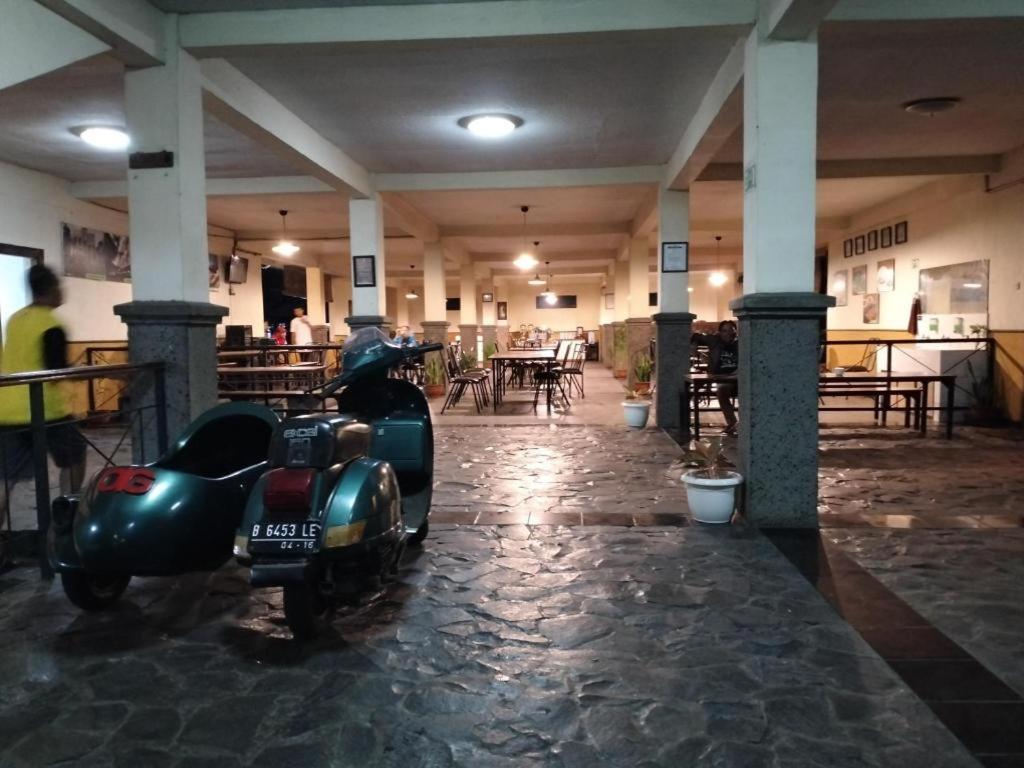 Hotel Augusta Garut Exteriér fotografie