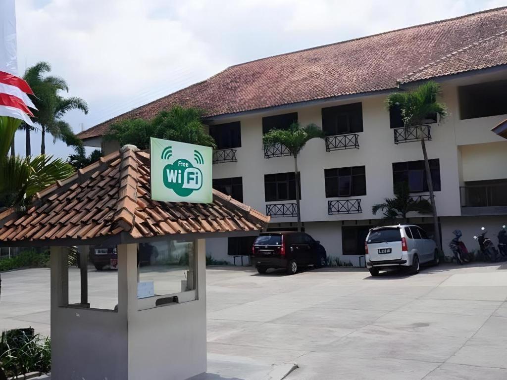 Hotel Augusta Garut Exteriér fotografie